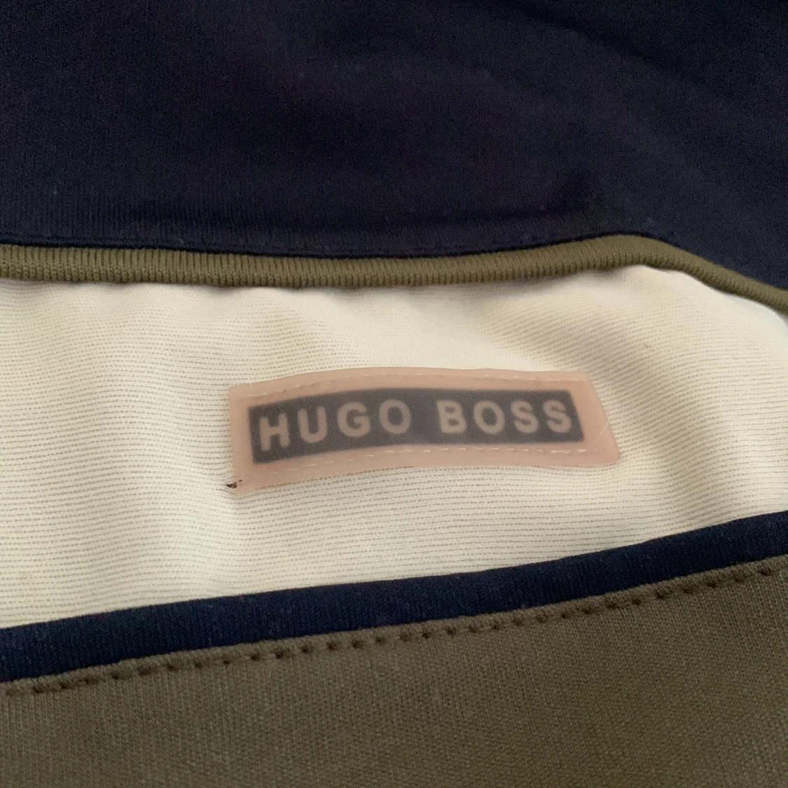 Hugo boss tröja - 90