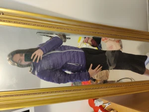 Lila jumper jacka  - Knappt använd e som ny och fin