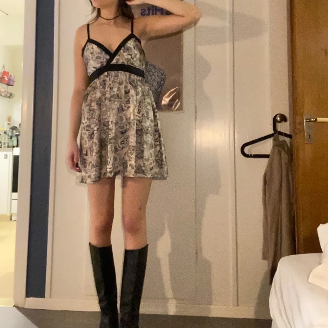 Satinklänning (glättad klänning) - 90