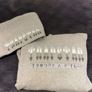 Trapstar tracksuit - Säljer min trapstar tracksuit eftersom den var lite för stor, helt oanvänd, pris kan diskuteras vid snabb affär 