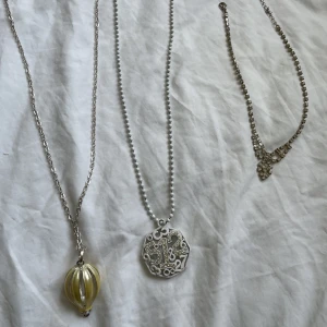 Halsband - 20kr styck 