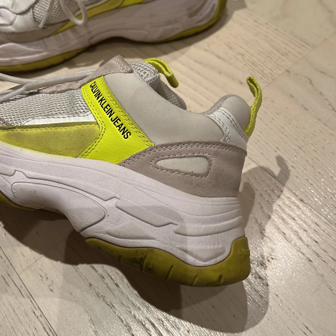 Calvin Klein sneakers - 90