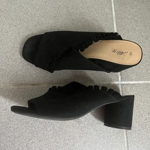 Sandaletter strl 40 - Använda endast ett fåtal gånger