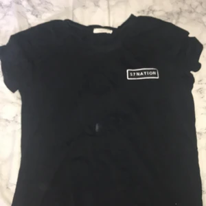 T-shirt - Svart t-shirt 