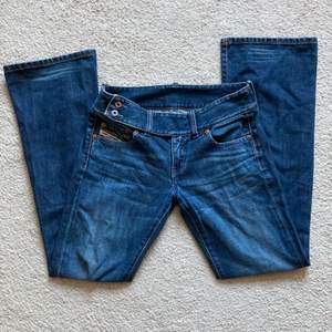 2000-tals dieseljeans i storlek 25/30💕väldigt bra skick