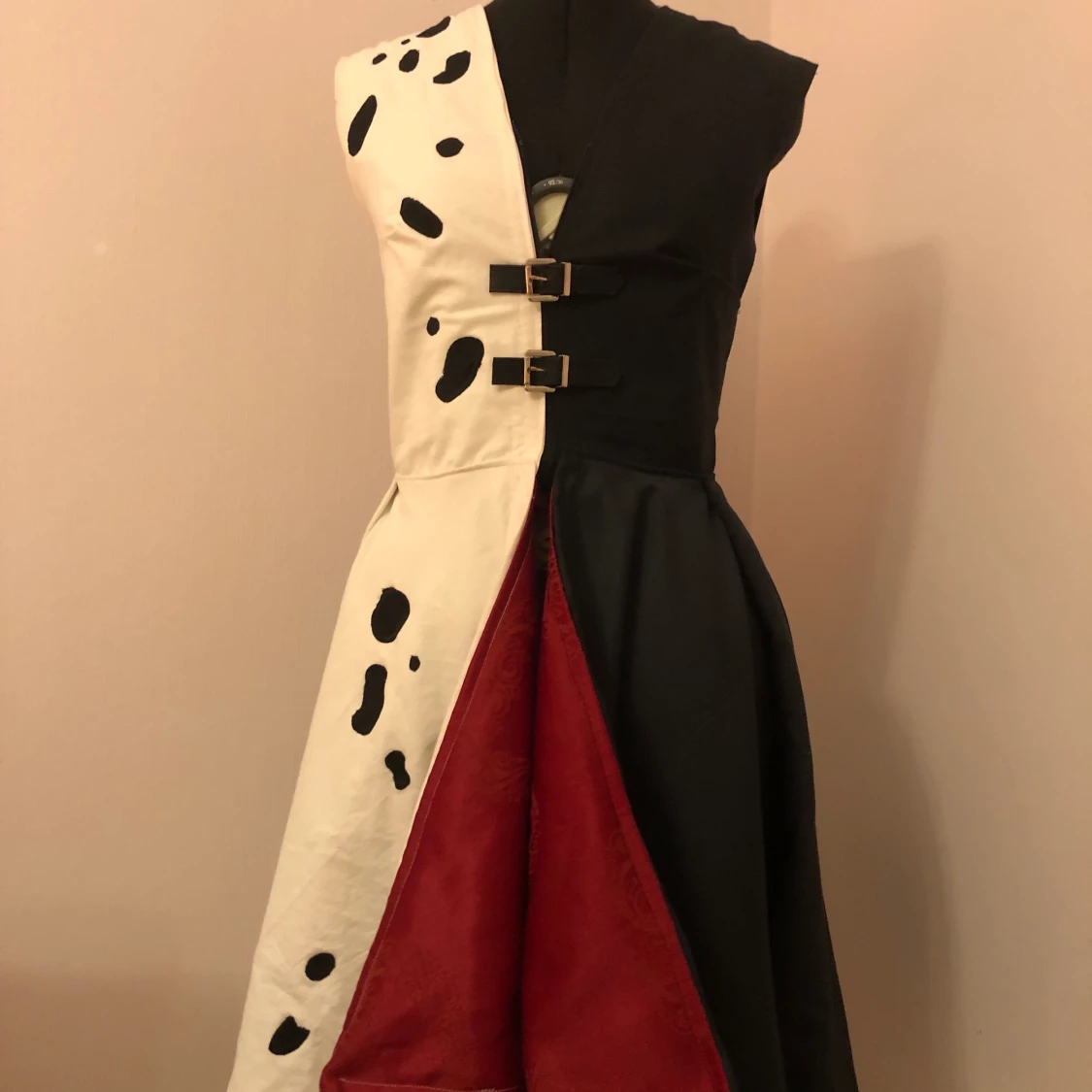 Cruella klänning/kappa - 90