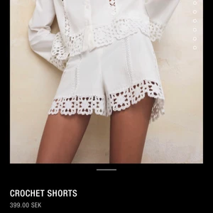 Zara shorts  - Så fina!! Lapparna kvar. XS men passar S också