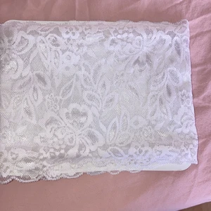 Lårskydd  - Är menade att han till shorts som e korta så det inte skaver mellan bena på låren och bli irriterationer! Aldrig använda då jag inte använde short