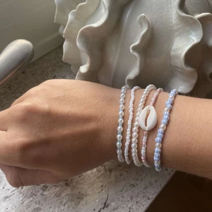 Smycken - Super fina pärlade smycken💖 1 för 14kr 2 för 25kr  3 för 40kr  4 för 50kr Frakten kostar 13kr