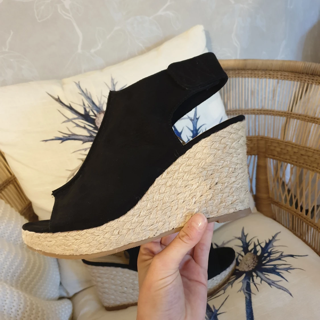 Oanvända klackar  - 90