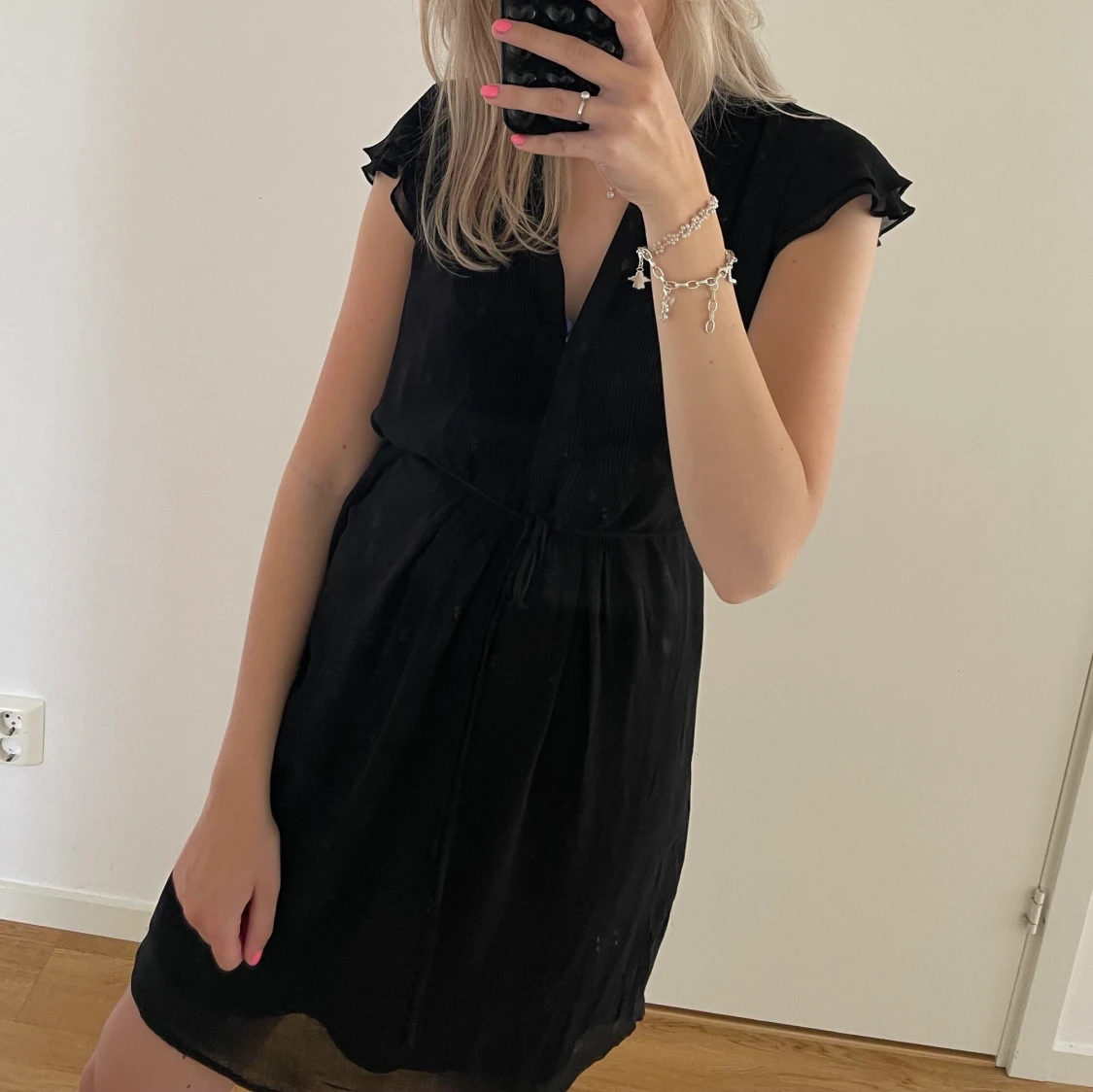 Klänning H&M strl S - 90