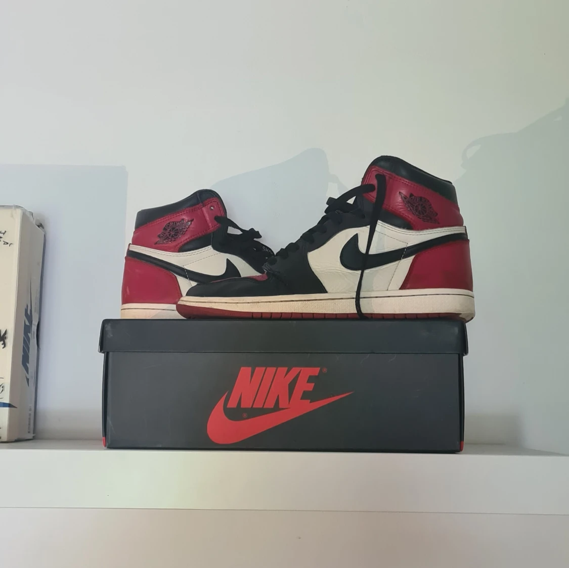 Jordan 1 bred toe 