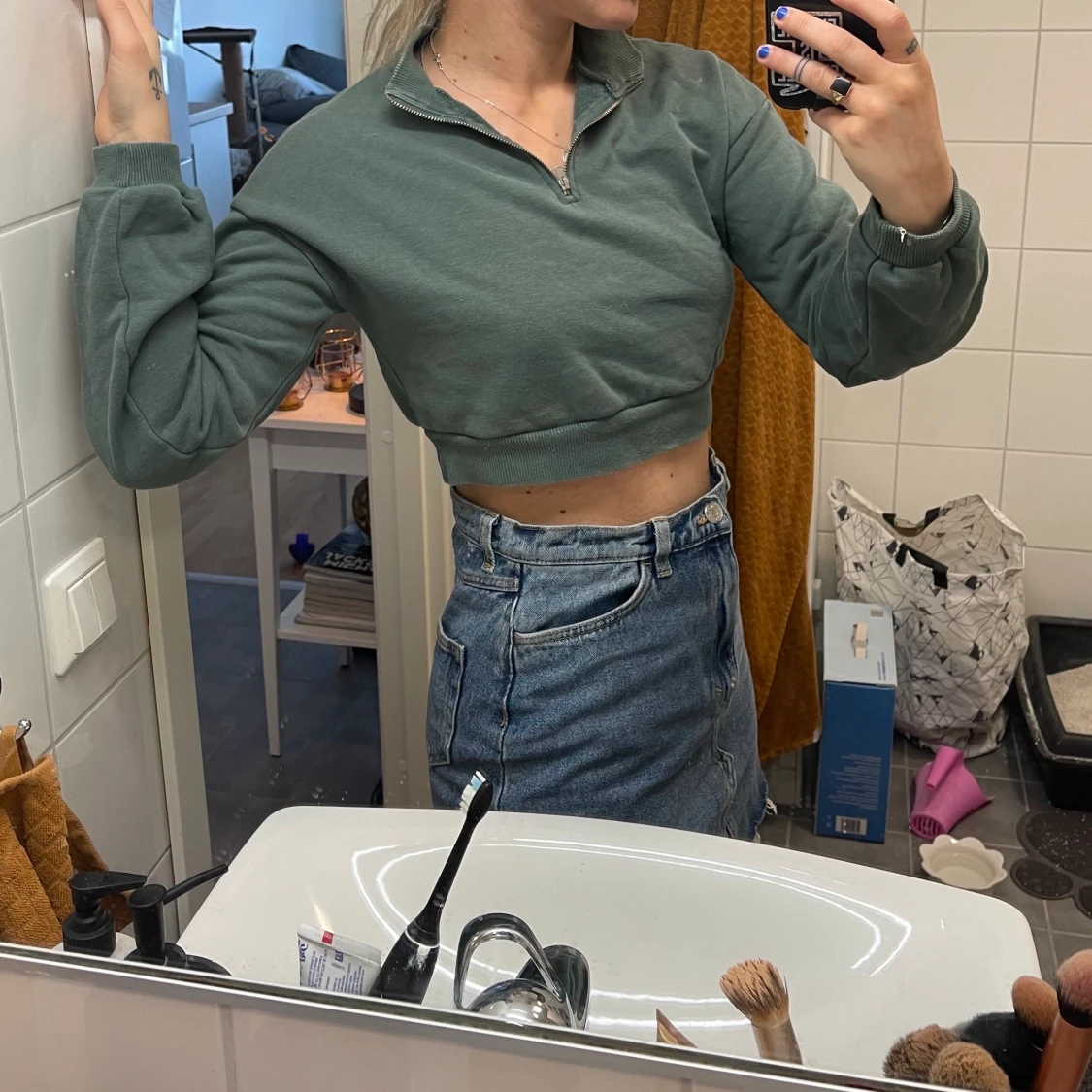 Grön croppad sweater - 90
