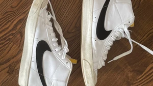 Nike blazer mid 77  - Säljer mina blazers då jag växt ur dom. Kvitto och box finns