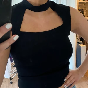 Zara Topp - Zara topp strl M. Endast använd 1 gång, fint skick ❤️‍🔥
