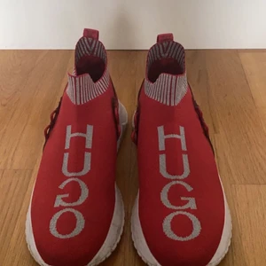 HUGO BOSS SKOR - HUGO BOSS skor i st 44 helt oanvända nypris 2,900 säljer pågrund av för småb