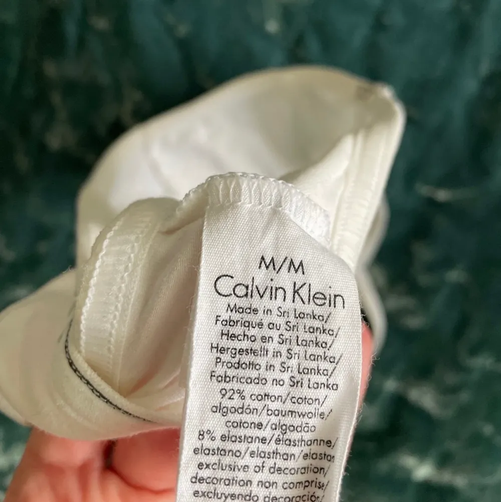 Calvin Klein Bh storlek medium. Oanvänd, endast testad. Toppar.