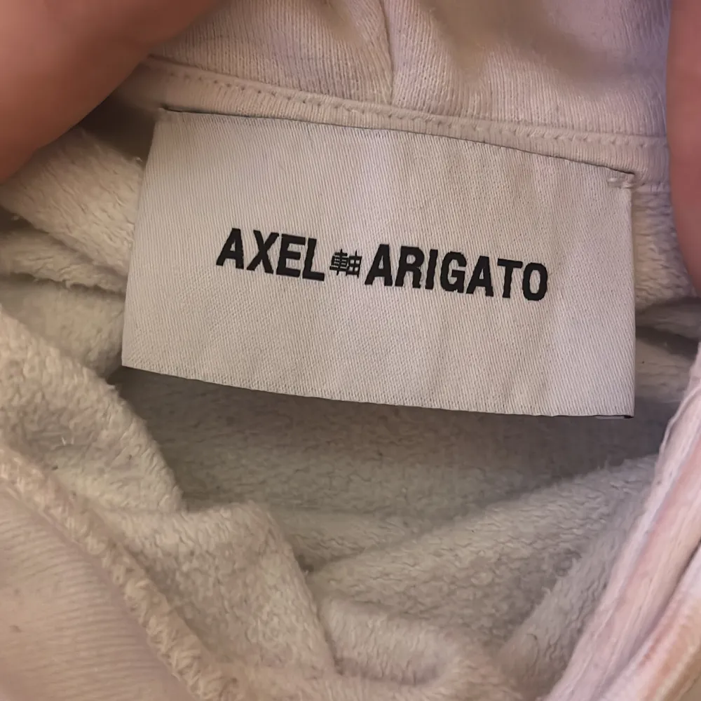 Vit Axel arigaro hoodie.  Äkta. Hoodies.