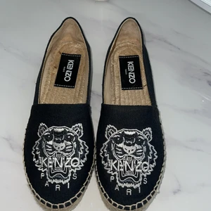 Kenzo espadrilles i storlek 37 - Helt nya Kenzo espadrilles! (Äkta)
