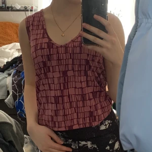 Linne - Kort sportlinne 