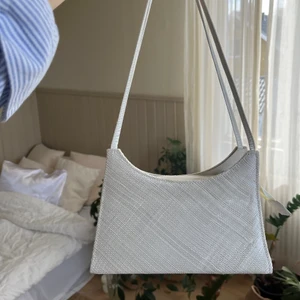 Väska  - Fin liten väska i bra skick