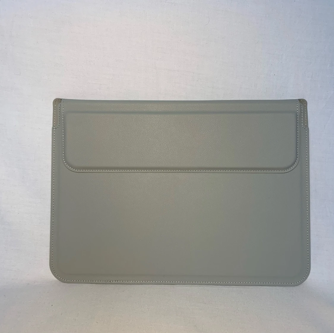 Grått datorfodral - 90