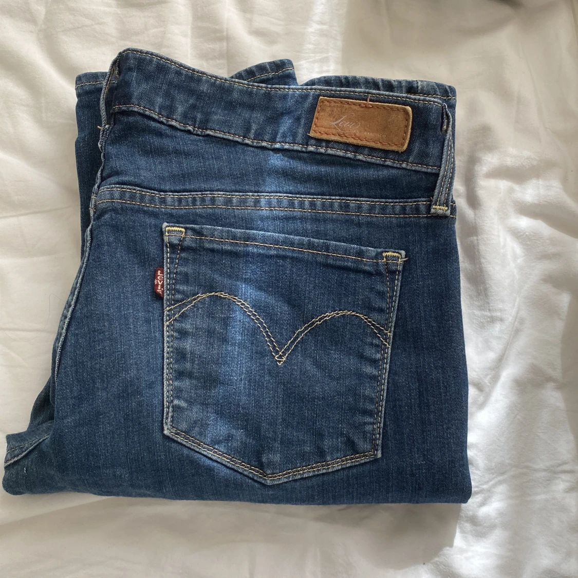 Levis Jeans - 90