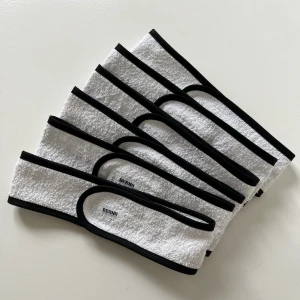 Headband - Beauty head bands gjorda av second hand tyg 🦓 LYKKE collection www.bernh.se