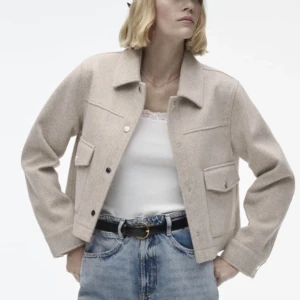 Kort kappa - Intressekoll på min fina kort kappa från zara!