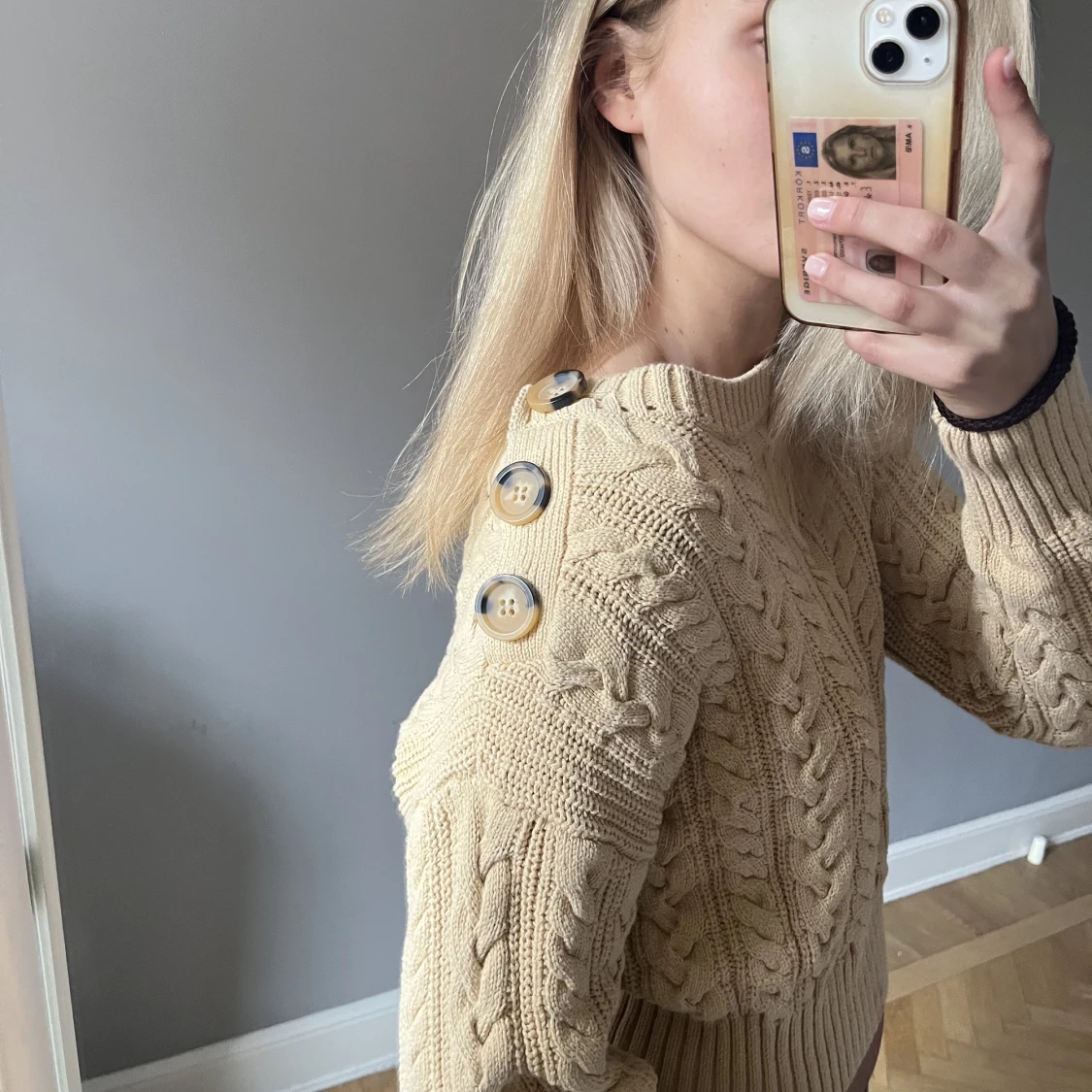 Kabelstickad tröja - 91