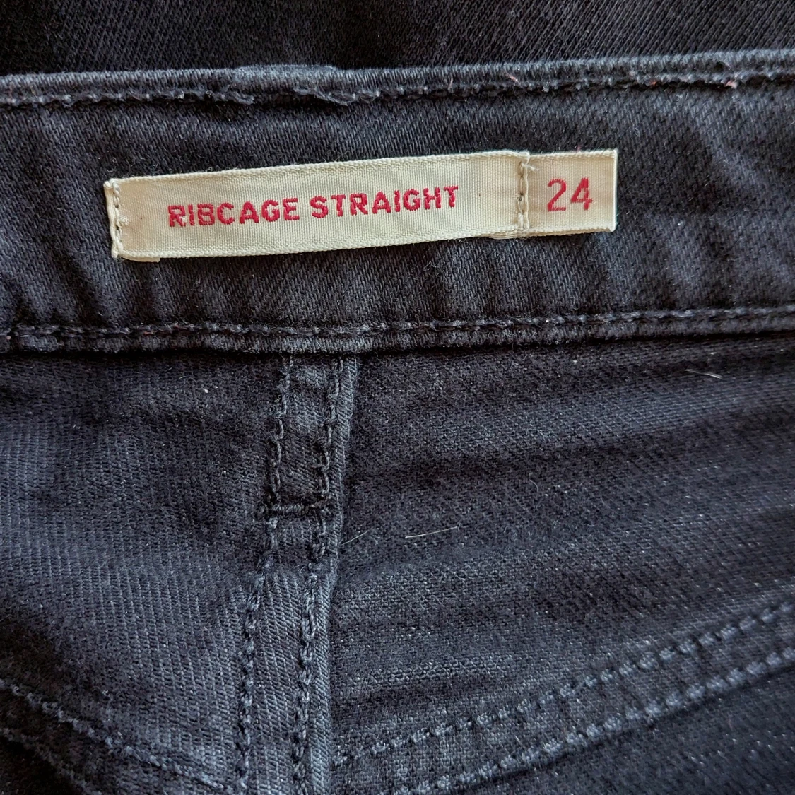 LEVI'S RIBCAGE STRAIGHT - 91