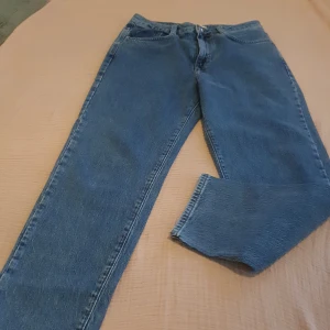 Zara - En snygg byxa från Zara, aldrig använt 