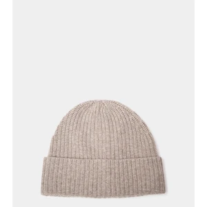 Kashmir mössa  - Säljer en beige Kashmir mössa  Köpt ifrån Natalie schuterman.  Nypris : 1995kr .  Fortfarande kvar i förpackningen. Så helt ny. 100% Kashmir 