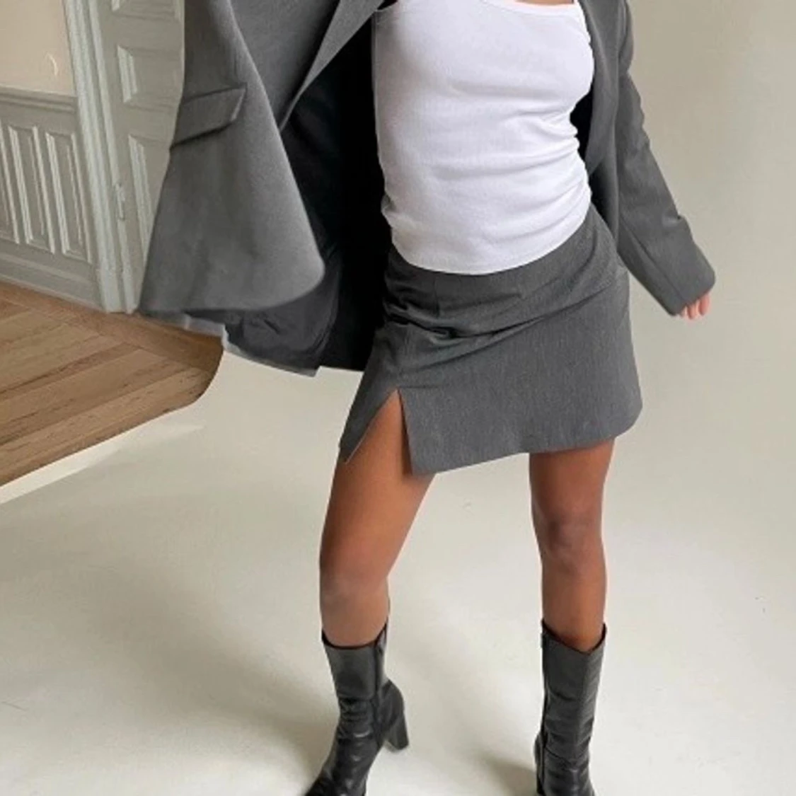 Djerf avenue must have grey skirt