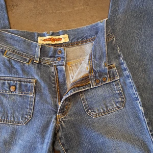 💰 Retro crocker jeans 💰 - 🌹fungerande fickor bak+fram 🌹 perfekt skick 🌹 ej använda 🌹  Storlek: W28 L30