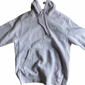 Ljus rosa / Pastel Nike hoodie - Skick 10/10 Inga fläckar eller liknande, Storlek S.
