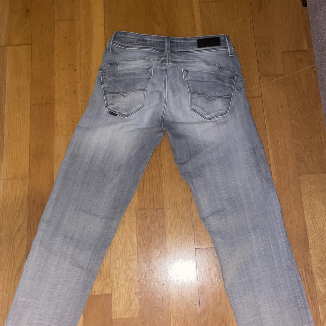 Low waisted salsa jeans w37 l30 - 90