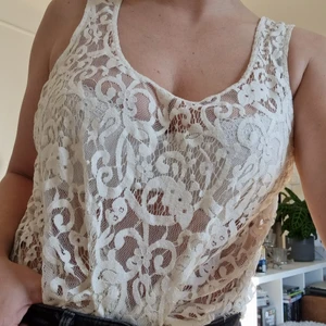 Linne spets - Aldrig använt. 