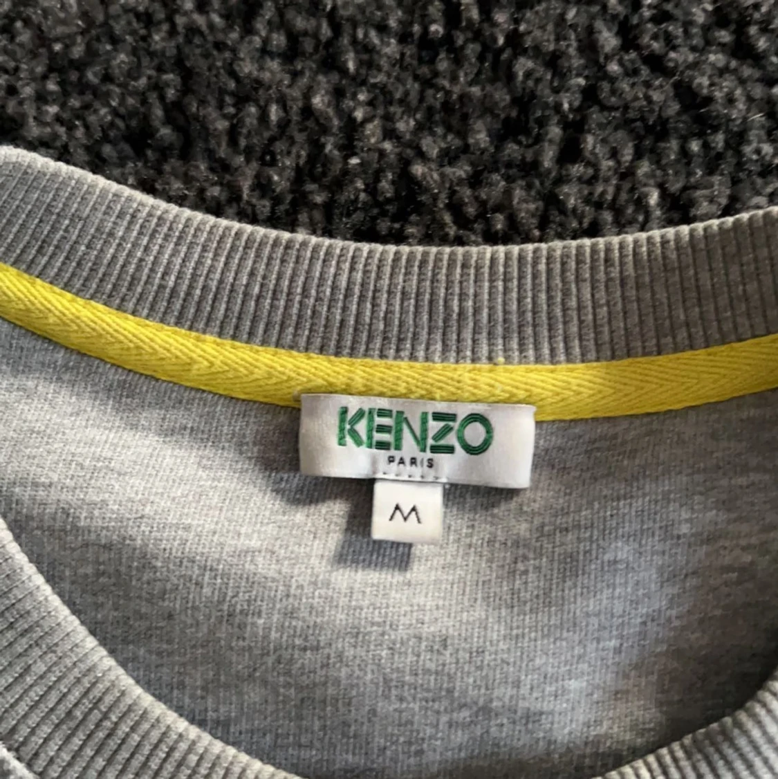 Kenzo tröja för 1200kr  - 91