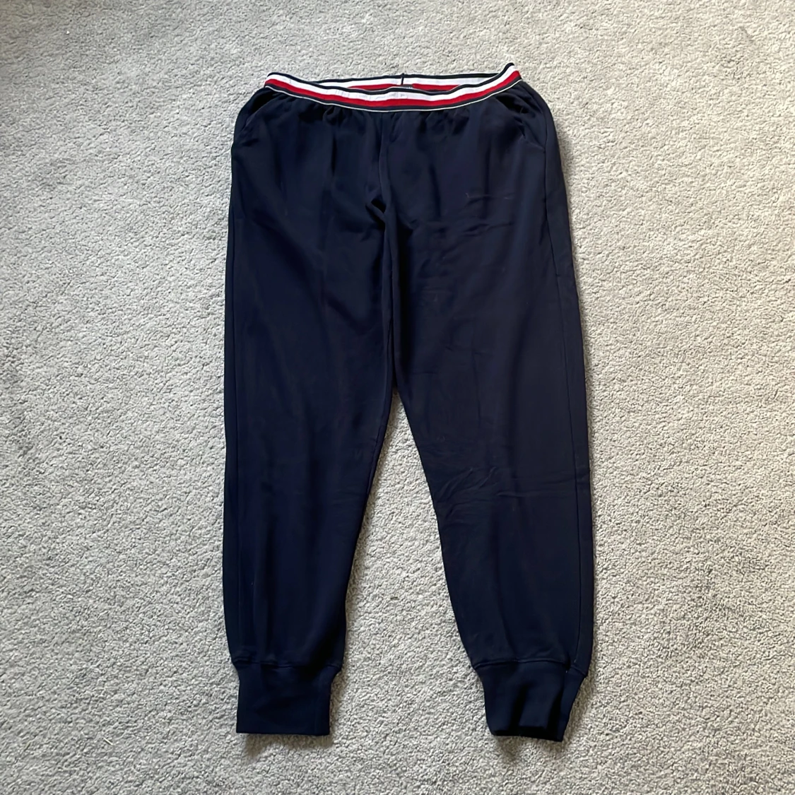 Lågmidjade mjukisbyxor - 91