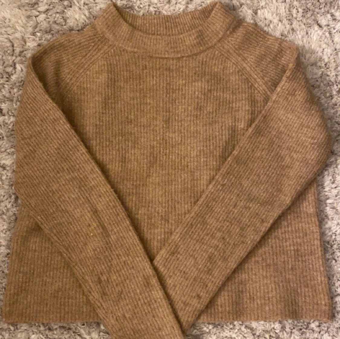 Stickad tröja  - 91