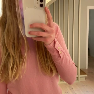 Rosa tröja  - En jättefin rosa tröja från Lindex 💕