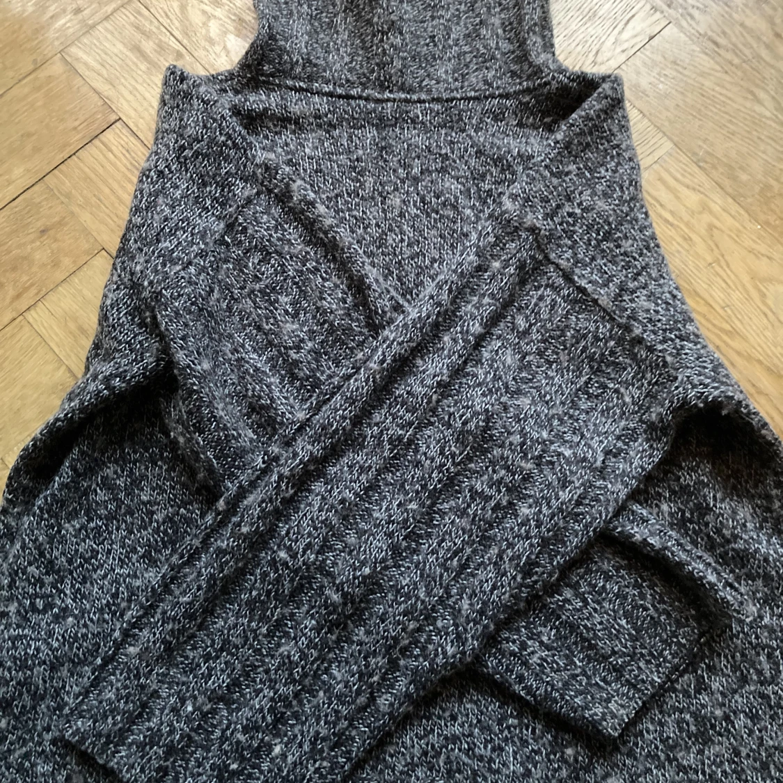 Stickad tröja - 91
