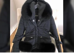 Amoress cassandra  - Nypris 17.000, fint skick extra stor päls storlek xs/s har även en med brun päls i stl xxs till salu för ett billigare pris