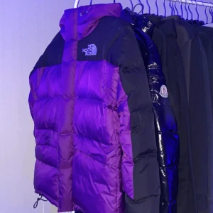 The North Face Jacka - Skick 9.9/10 Storlek S Använd mindre än 10 gånger 