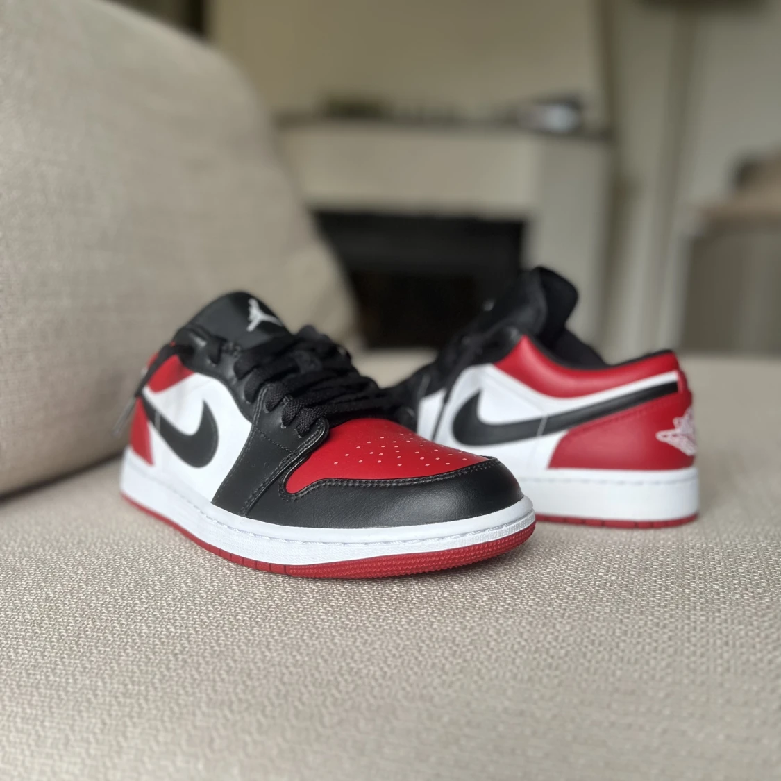 Jordan 1 low bred toe - 90