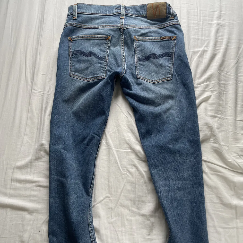 Nudie jeans  W:31 L:32 Ny pris : 1400kr Skick : 9,5/10. Jeans & Byxor.