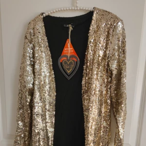 Storlek 8 - Nelly, ny.