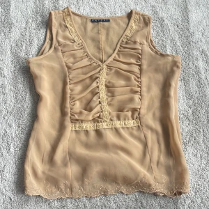 Tröja  - Tröja storlek M 