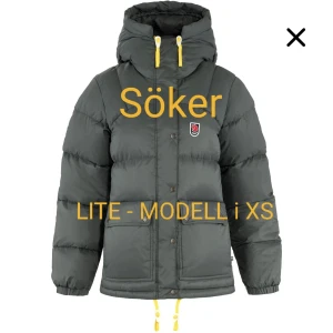 SÖKER FJÄLLRÄVEN EXPEDITION LITE - KÖPES - Svart! Endast lite- modell intressant. Söker storlek XS eller i närheten. 